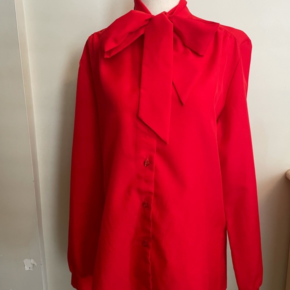 60’s red cherry secretary collar poly blouse ~ - Picture 6 of 6